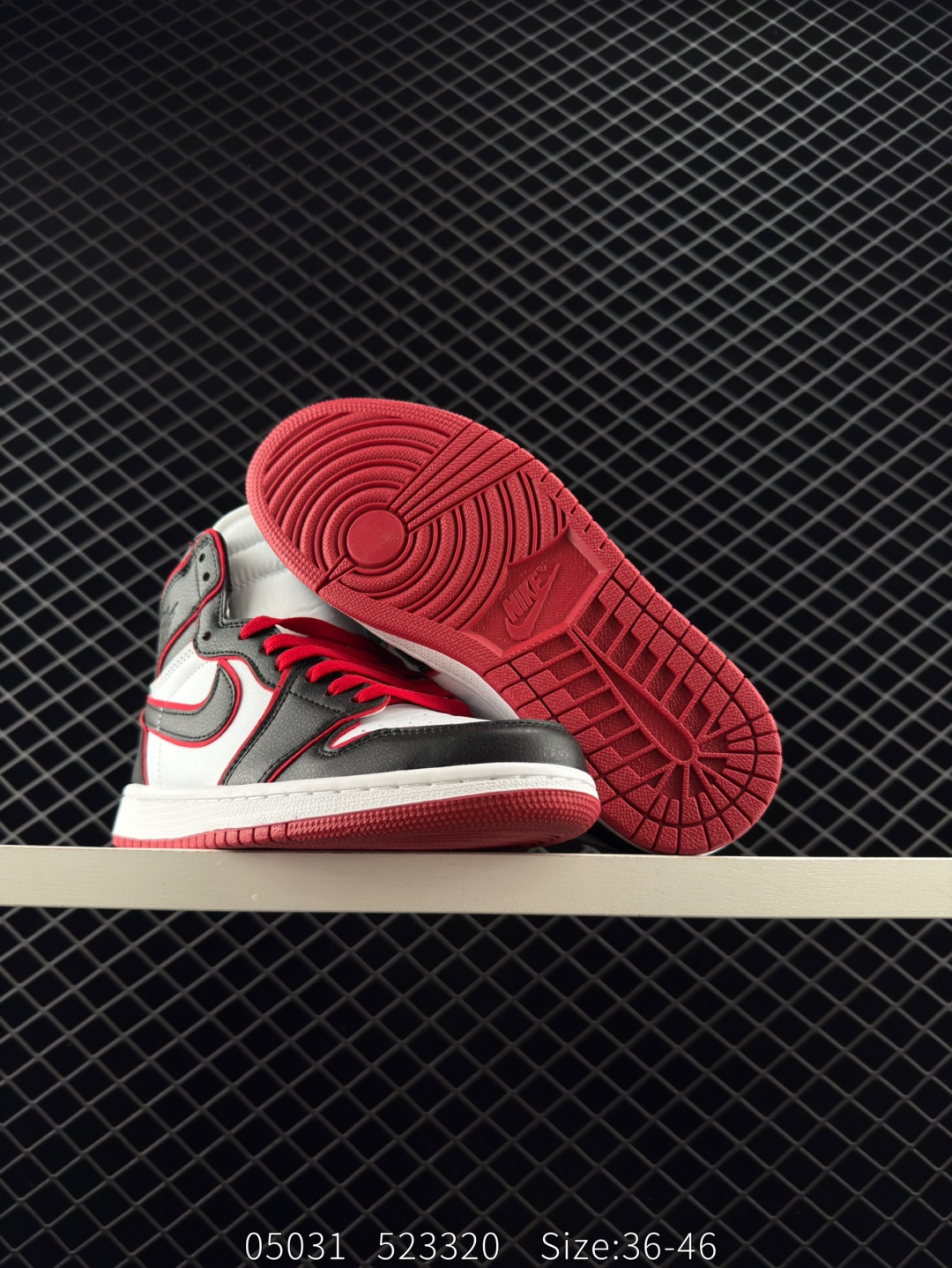 Air Jordan 1 Retro High Zoom R2T “Racer Blue”